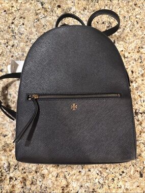 lululemon crossbody fleece bag Lululemon's Everywhere Fleece Belt Bag Back In Stock For Just $58